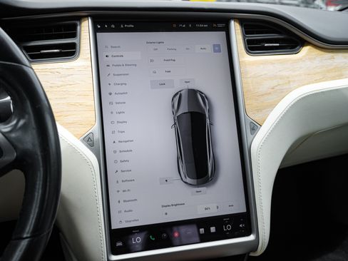 Used 2020 Tesla Model S Long Range AWD/4WD image 20