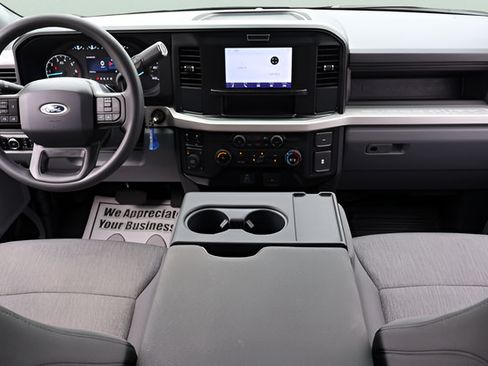 Used 2025 Ford F250 XL w/ XL Off-Road Package AWD/4WD image 10