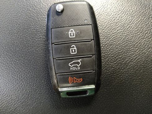 Used 2020 Kia Sportage LX w/ LX Popular Package AWD/4WD image 32
