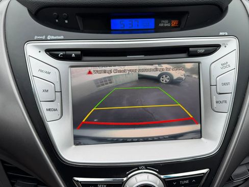 Used 2012 Hyundai Elantra Limited w/ Technology Pkg 5 image 49