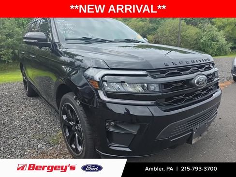 Used 2023 Ford Expedition Limited AWD/4WD image 1