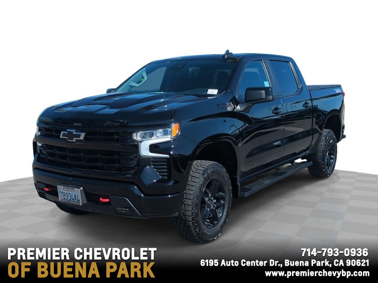 Used 2024 Chevrolet Silverado 1500 LT Trail Boss w/ Protection Package AWD/4WD image 1