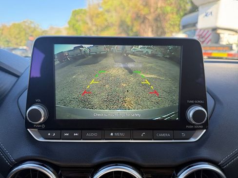 Used 2024 Nissan Sentra SV image 32