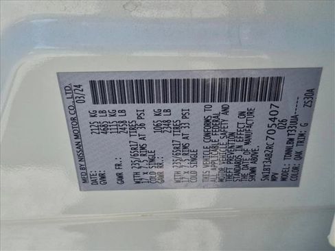 Used 2024 Nissan Rogue S AWD/4WD image 23