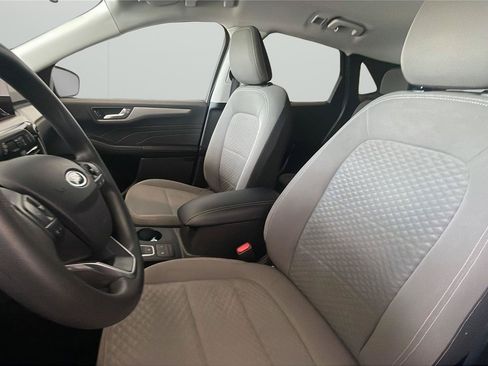 Used 2021 Ford Escape SE FWD image 10