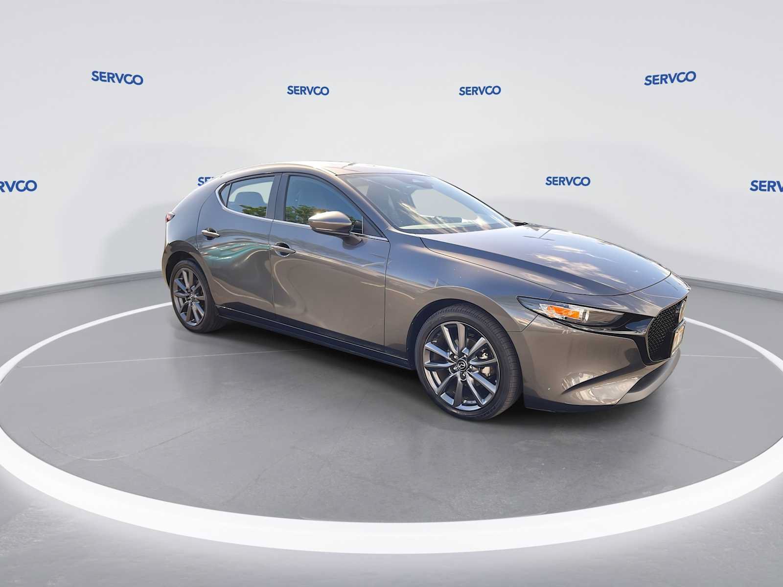 Used 2024 MAZDA MAZDA3 s FWD image 2