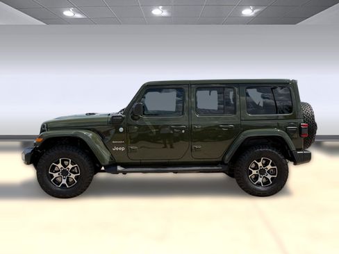 Used 2021 Jeep Wrangler Unlimited Sahara w/ Safety Group AWD/4WD image 2