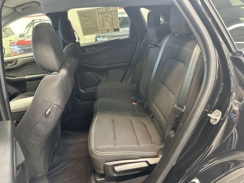 Used 2023 Ford Escape Active AWD/4WD image 5