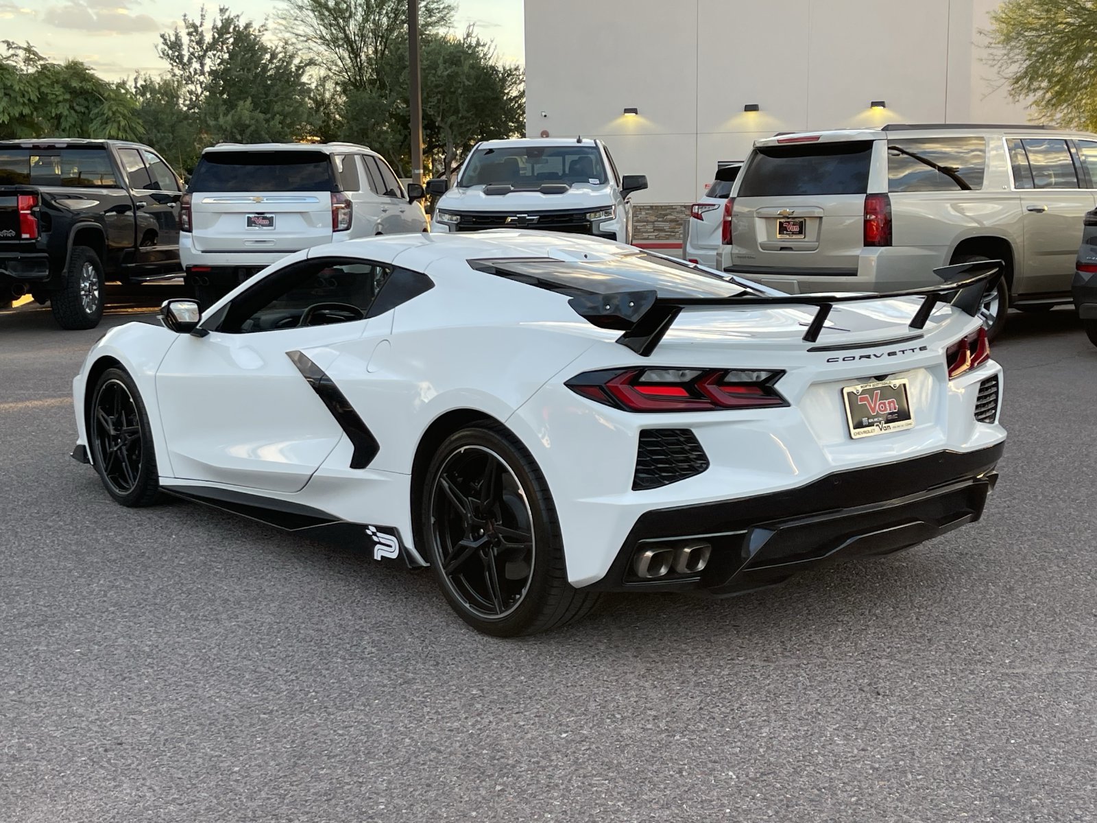 Used 2024 Chevrolet Corvette Stingray Coupe RWD image 4