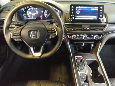 Used 2020 Honda Accord EX image 22