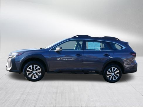 Used 2025 Subaru Outback image 4