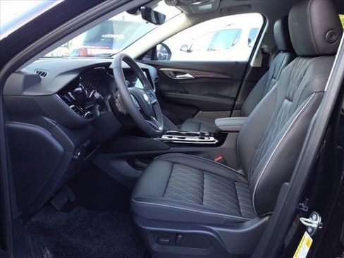 Certified 2023 Buick Envision Avenir image 5