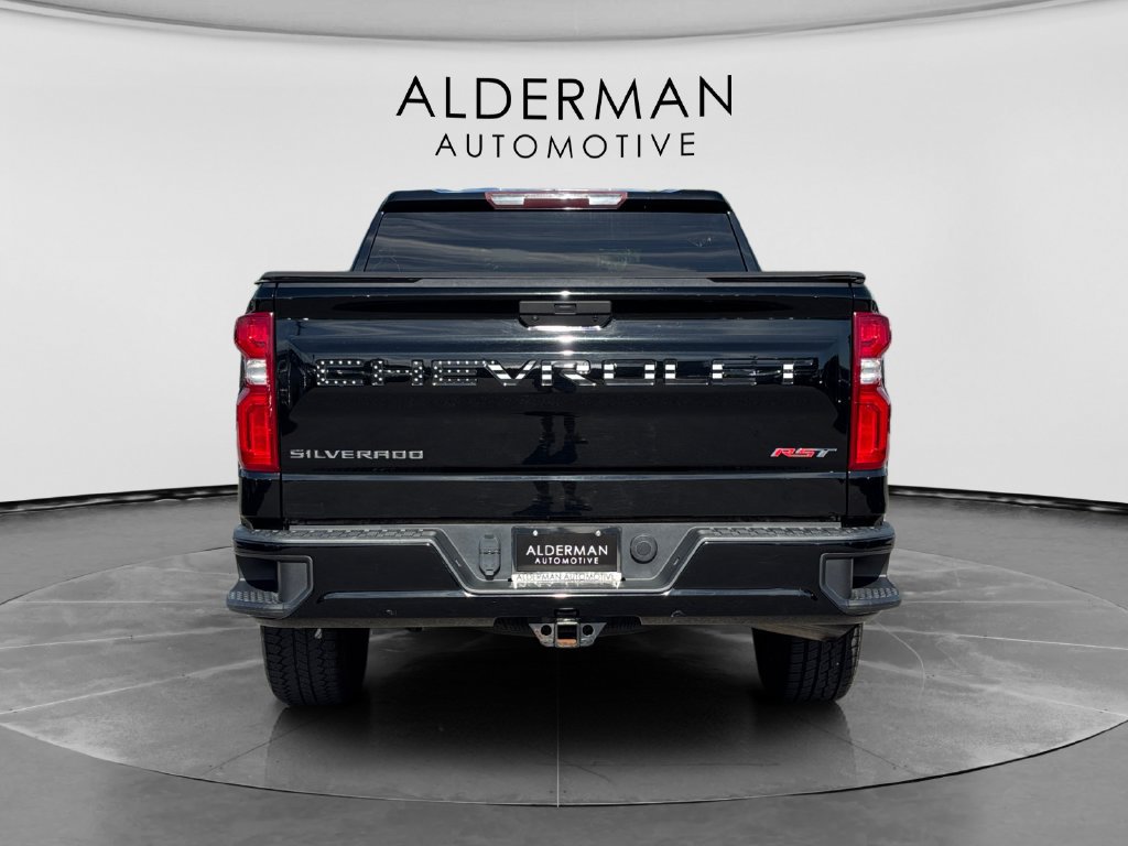 Used 2020 Chevrolet Silverado 1500 RST w/ RST Value Package RWD image 4