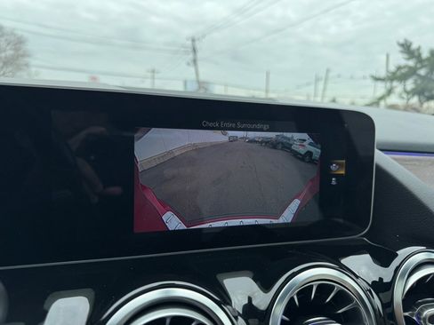 Used 2021 Mercedes-Benz GLA 250 GLA 250 4MATIC SUV image 60