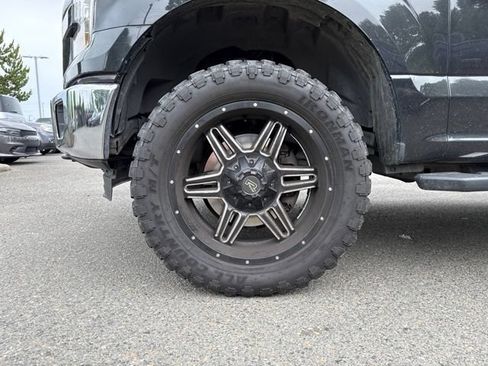 Used 2015 Ford F150 XLT AWD/4WD image 16