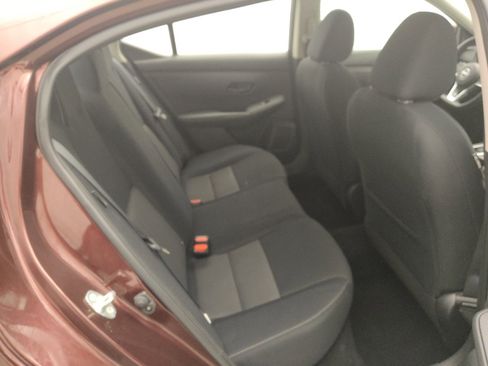 Used 2024 Nissan Sentra SV FWD image 19