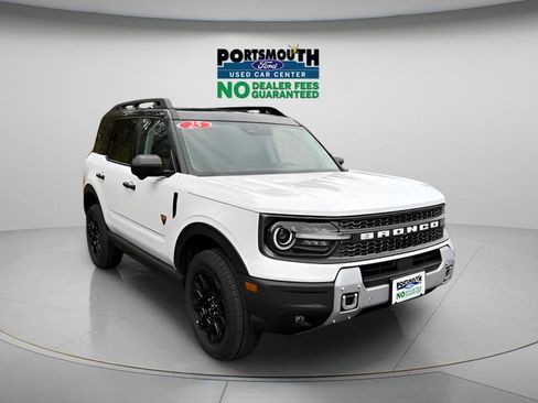 Used 2025 Ford Bronco Sport Badlands AWD/4WD image 1