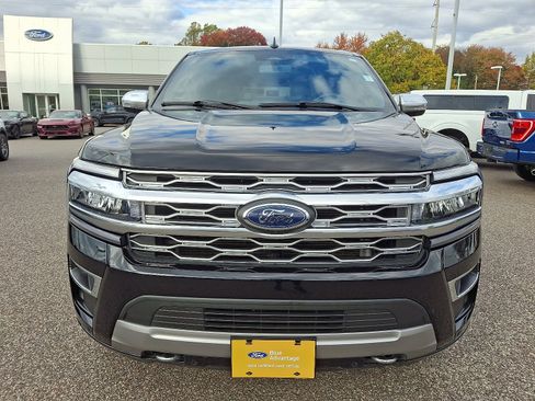 Certified 2022 Ford Expedition Max Platinum image 3