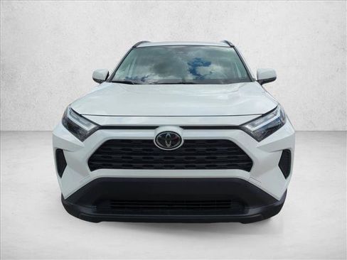 Used 2025 Toyota RAV4 XLE w/ Convenience Package AWD/4WD image 2