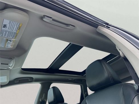 Used 2017 Nissan Murano SL image 25