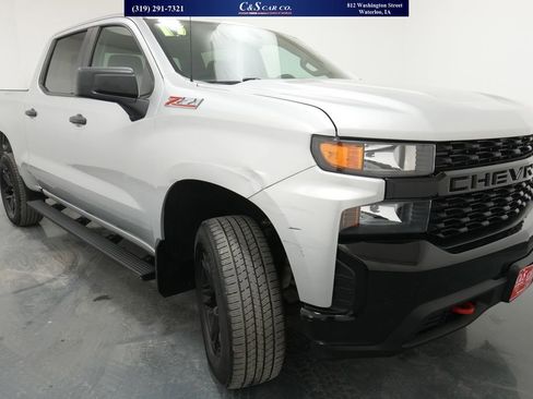 Used 2019 Chevrolet Silverado 1500 Custom Trail Boss w/ Custom Convenience Package AWD/4WD image 1