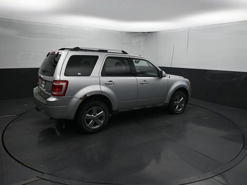 Used 2010 Ford Escape Limited AWD/4WD image 11