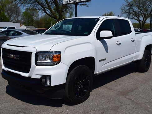 Used 2022 GMC Canyon Elevation AWD/4WD image 2