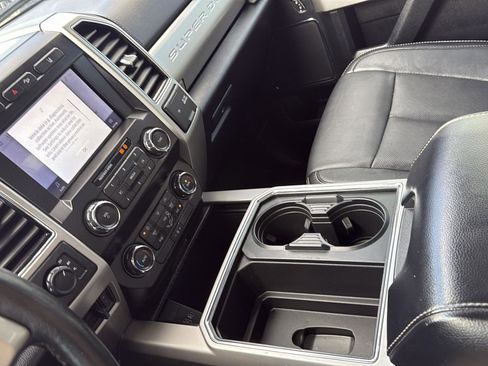 Used 2020 Ford F350 Lariat w/ FX4 Off-Road Package image 18