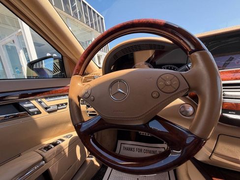 Used 2012 Mercedes-Benz S 550 4MATIC image 20