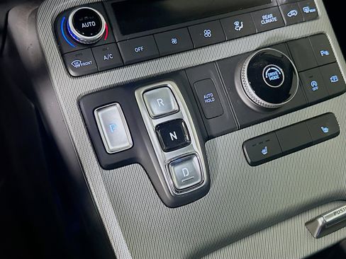 Used 2025 Hyundai Palisade SEL image 25