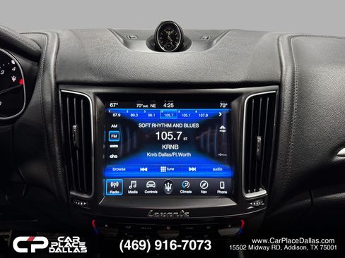 Used 2017 Maserati Levante w/ Sport Package AWD/4WD image 35