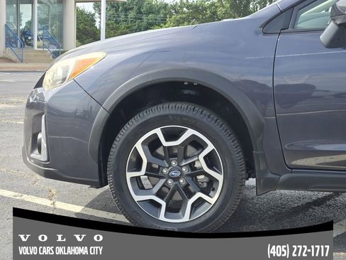 Used 2017 Subaru Crosstrek 2.0i Limited AWD/4WD image 6