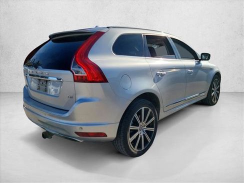Used 2015 Volvo XC60 T5 Premier image 5