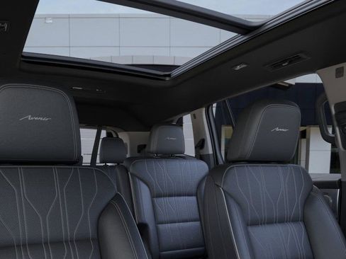 Used 2026 Buick Enclave Avenir w/ Super Cruise Package image 26