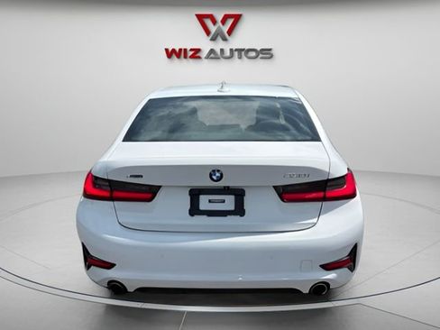 Used 2021 BMW 330i xDrive Sedan w/ Premium Package AWD/4WD image 4