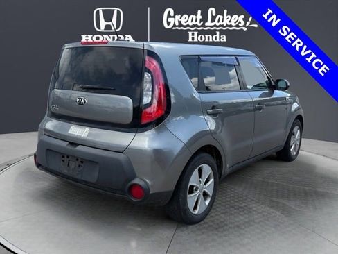 Used 2015 Kia Soul FWD image 6