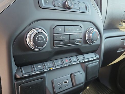 New 2026 GMC Sierra 1500 Pro w/ Pro Value Package image 19