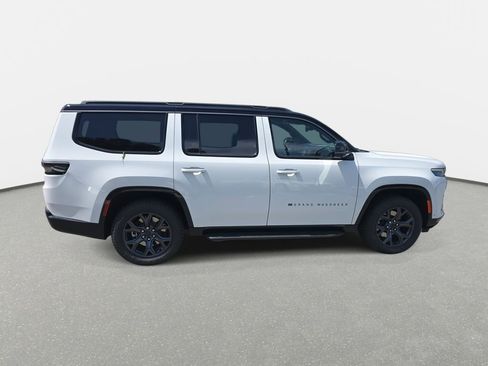New 2026 Jeep Grand Wagoneer 4WD image 4
