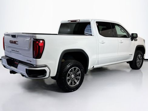 Used 2025 GMC Sierra 1500 AT4 image 5