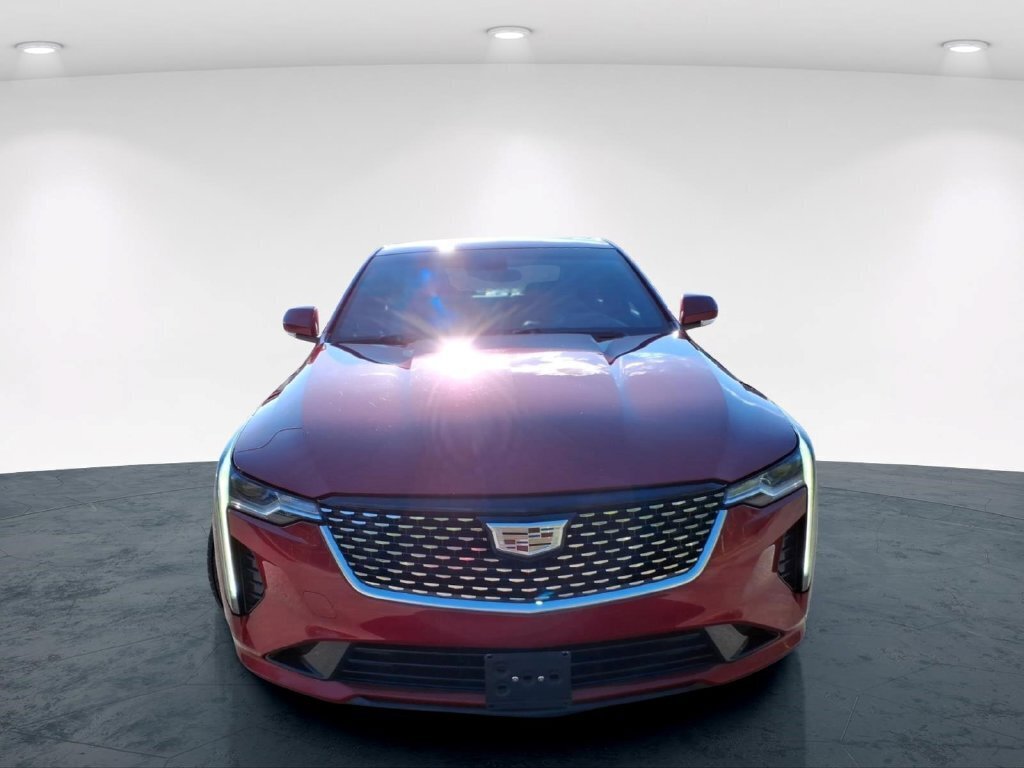 Used 2020 Cadillac CT4 Luxury w/ Sun And Sound Package RWD image 4