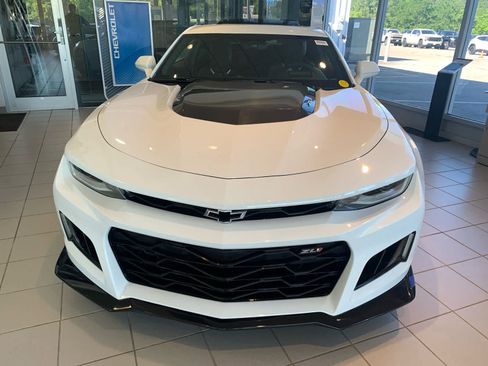 Certified 2023 Chevrolet Camaro ZL1 RWD image 9