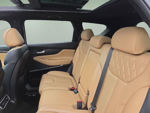 Used 2022 Hyundai Santa Fe Calligraphy image 10