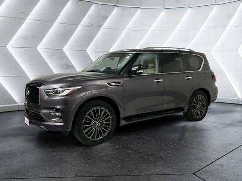 Used 2023 INFINITI QX80 Premium Select w/ Cargo Package AWD/4WD image 3
