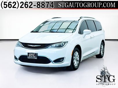 Used 2019 Chrysler Pacifica Touring-L