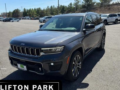Used 2022 Jeep Grand Cherokee Overland w/ Luxury Tech Group IV