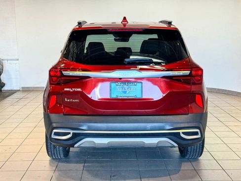 Used 2023 Kia Seltos S image 9