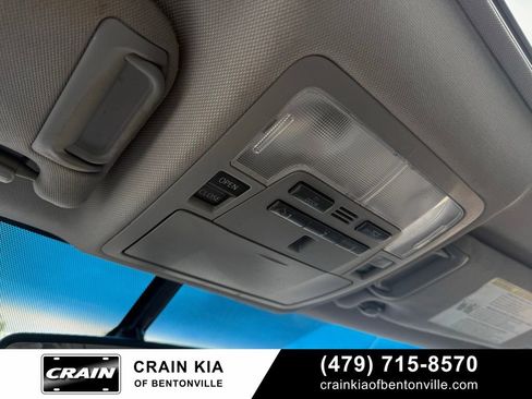Used 2013 Toyota Camry SE w/ Leather Pkg FWD image 20
