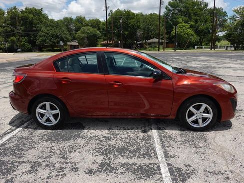 Used 2010 MAZDA MAZDA3 i Touring FWD image 8