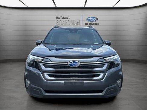 Used 2025 Subaru Forester Premium w/ Convenience Package #1 AWD/4WD image 12