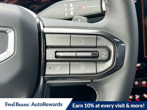 New 2026 GMC Terrain AT4 w/ Technology Package II AWD/4WD image 34